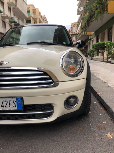 MINI Mini 1.6 16V Cooper D (9)