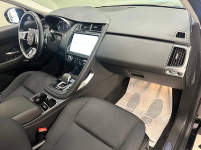 Jaguar E-Pace 1.5 I3 160 CV Auto SE (17)