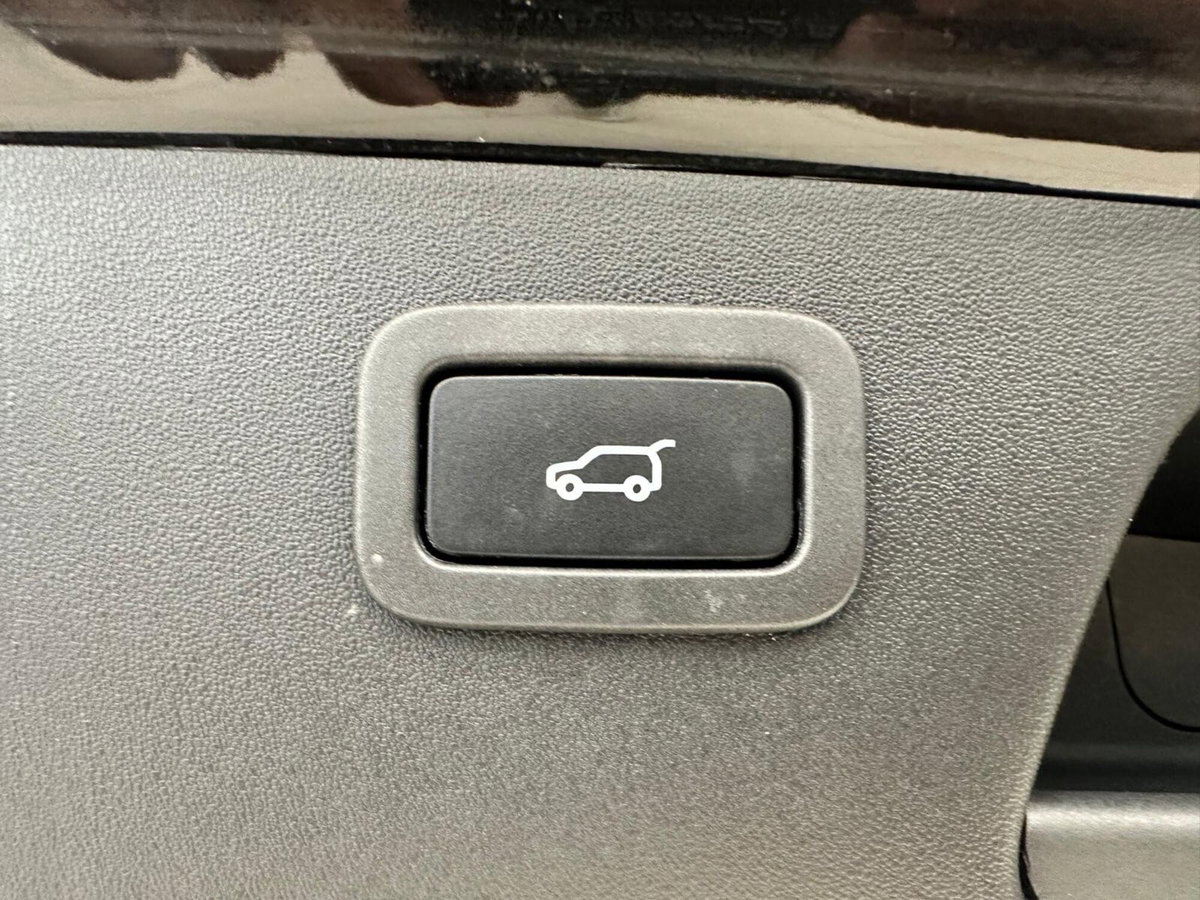 Jaguar E-Pace 1.5 I3 160 CV Auto SE (7)