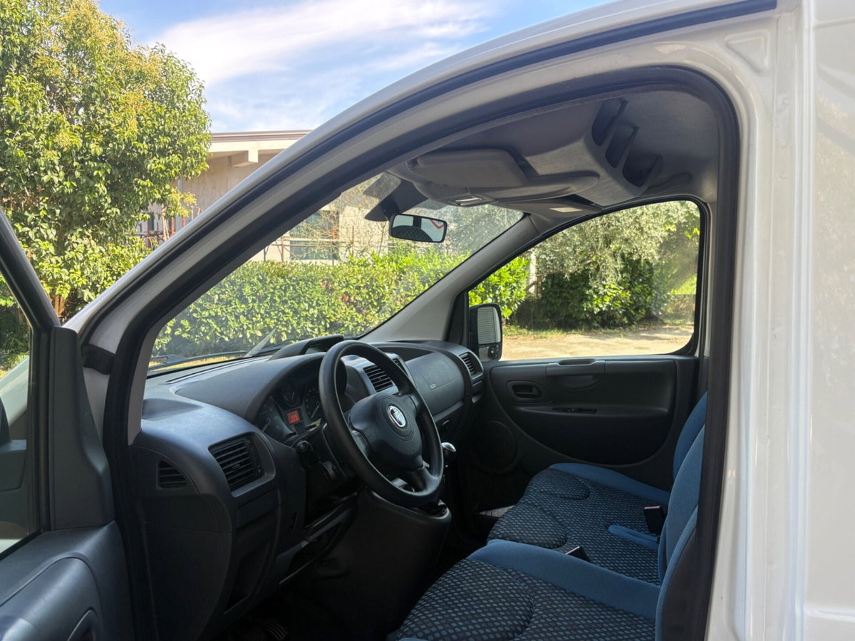 Fiat Scudo Furgone 2.0 MJT/130 PC-TN Furgone Vetrato 10q. Comfort (6)