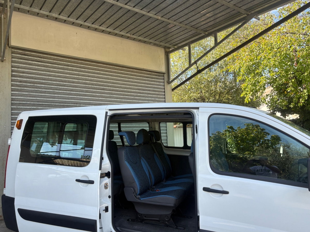 Fiat Scudo Furgone 2.0 MJT/130 PC-TN Furgone Vetrato 10q. Comfort (9)