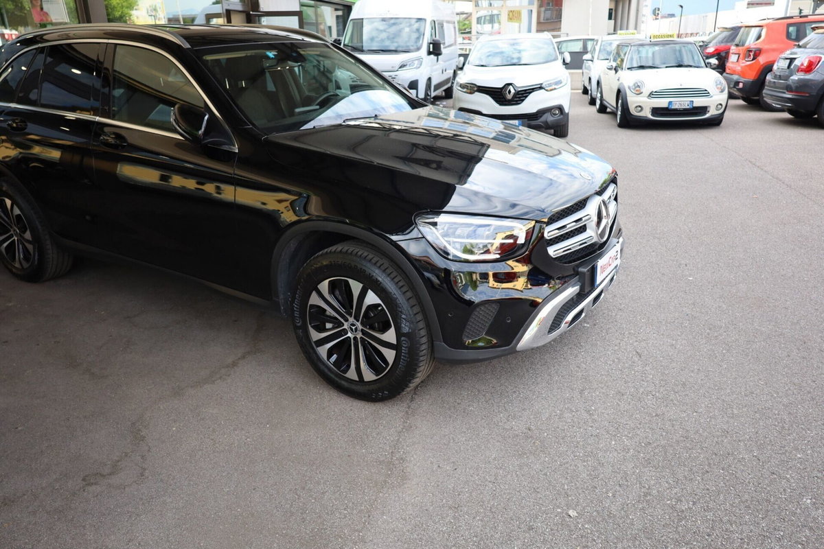 Mercedes-Benz GLC SUV 300 de 4Matic EQ-Power Business