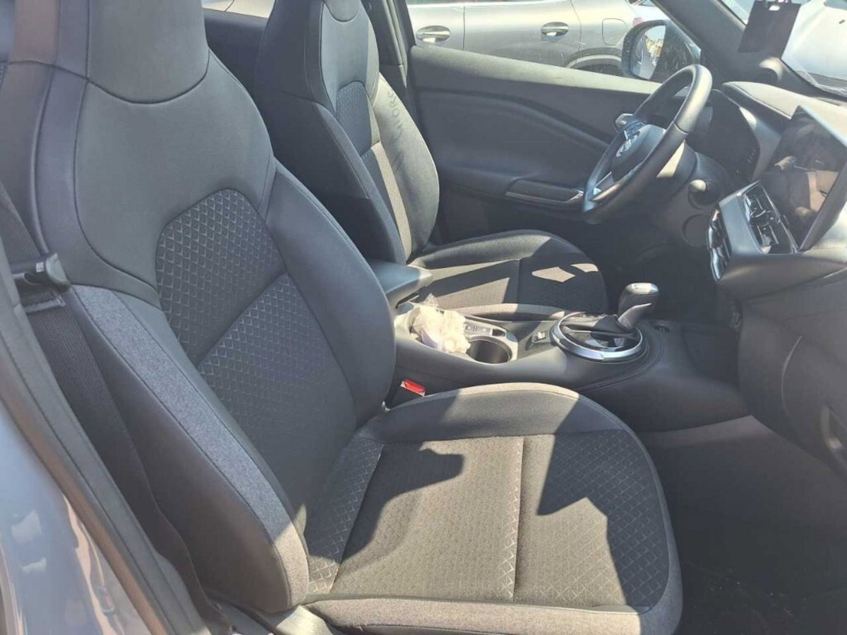 Nissan Juke 1.6 94 CV Visia (6)