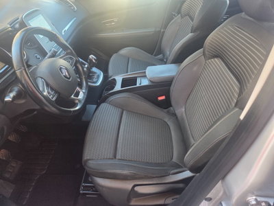 Renault Scenic E-Tech Electric 1.5 dCi 110CV EDC Energy (11)