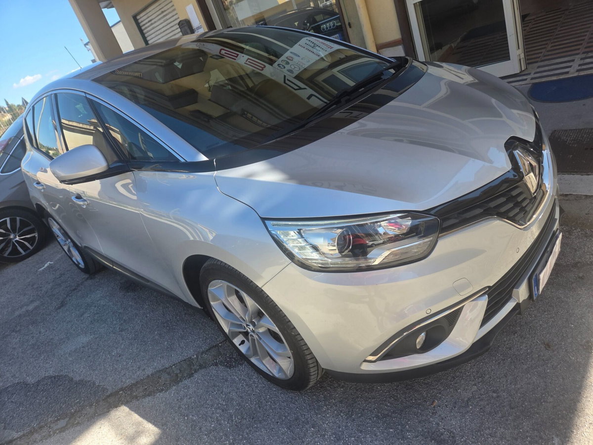 Renault Scenic E-Tech Electric 1.5 dCi 110CV EDC Energy (3)