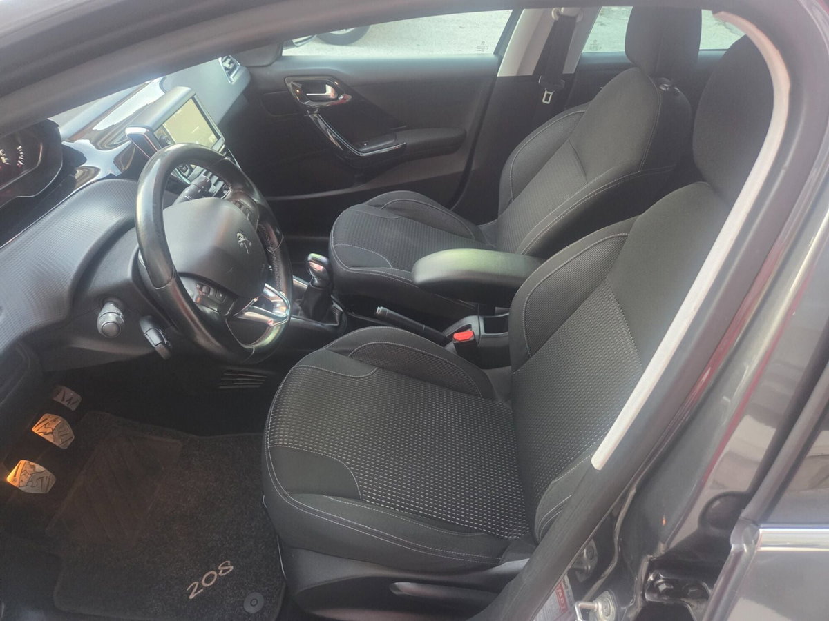 Peugeot 208 100 5 porte Allure (16)