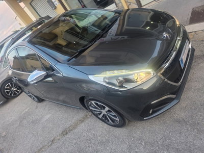 Peugeot 208 100 5 porte Allure (3)