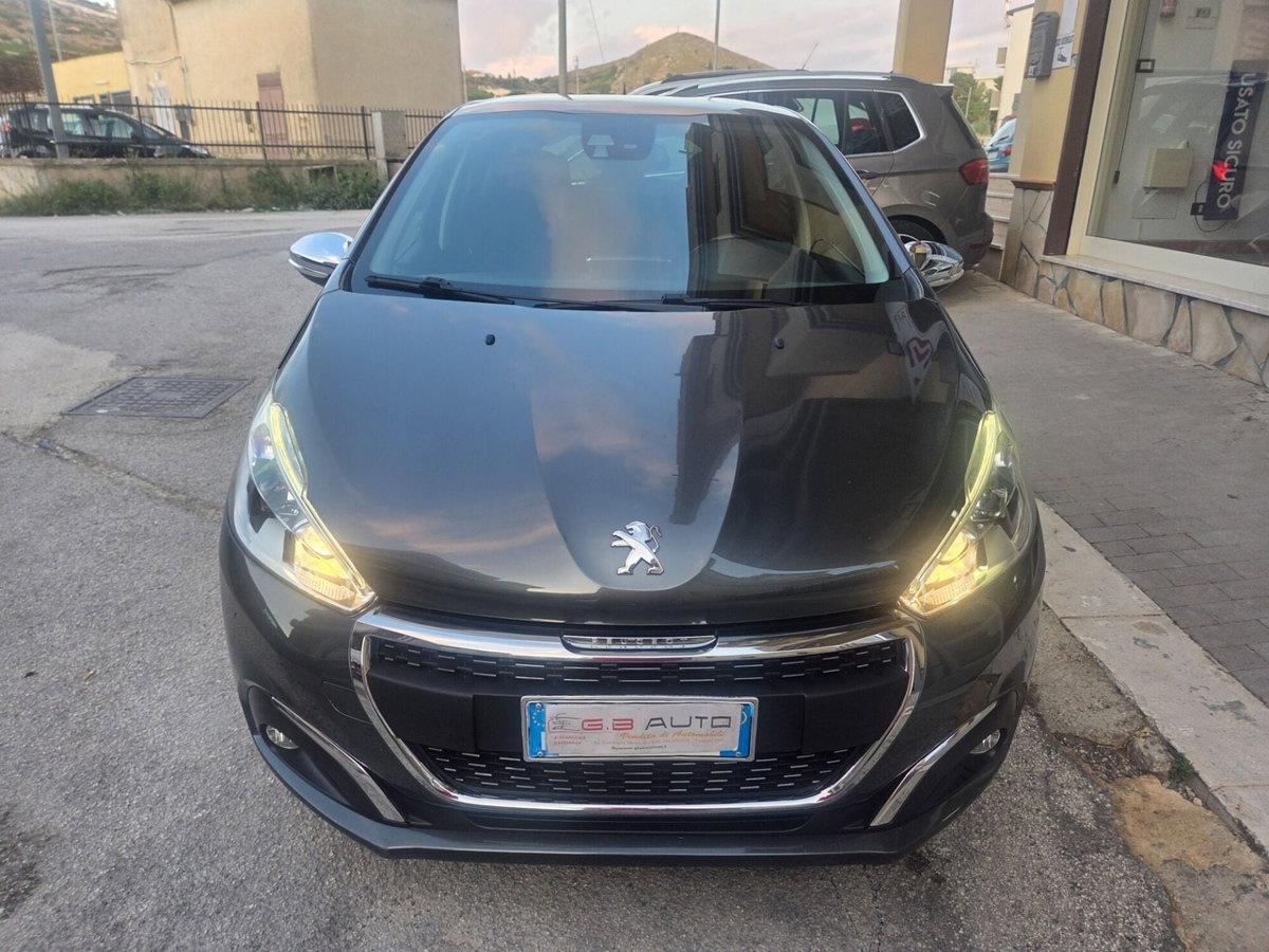 Peugeot 208 100 5 porte Allure (5)