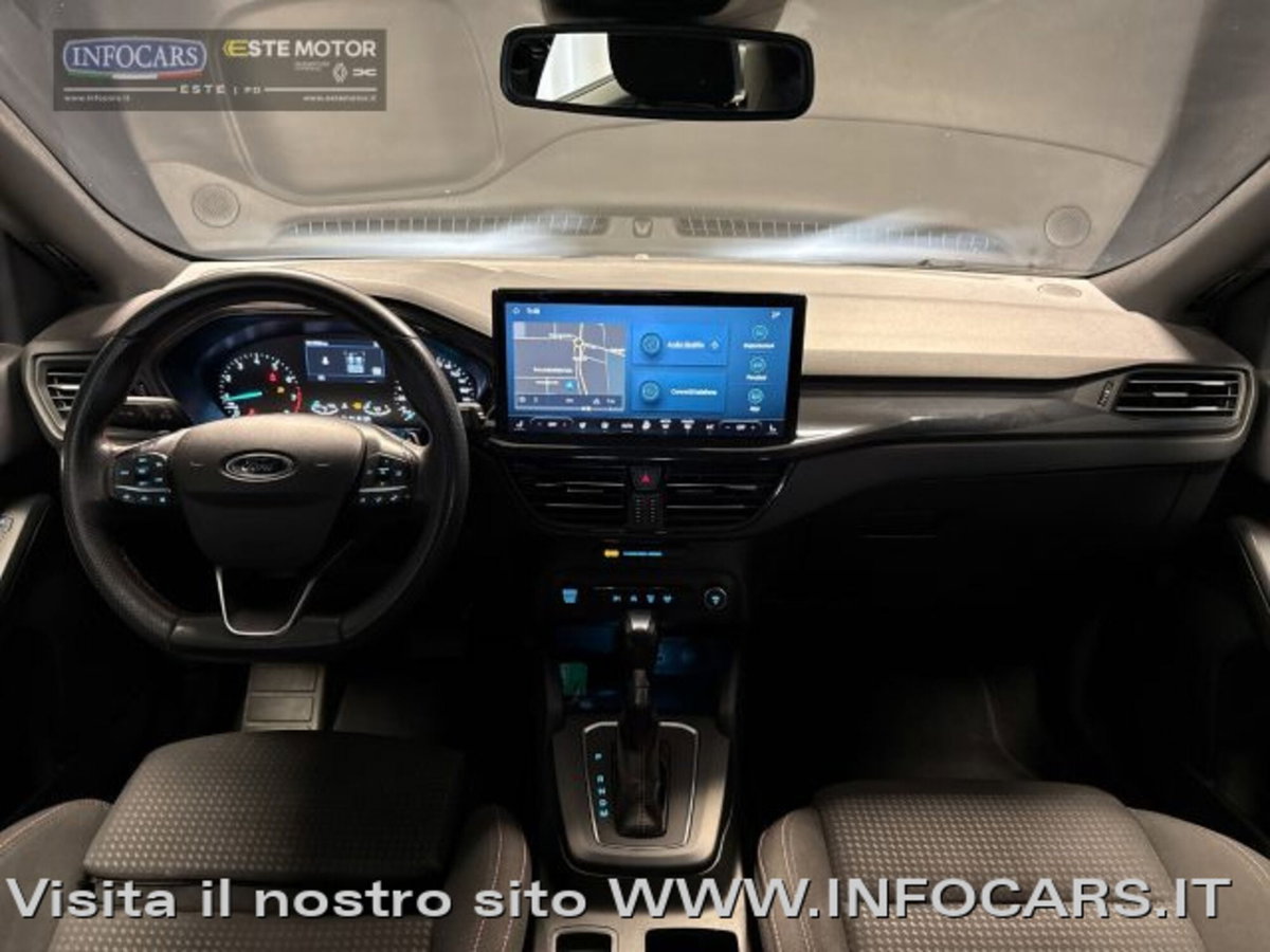 Ford Focus Station Wagon 1.0 EcoBoost Hybrid 155 CV SW ST-Line (11)