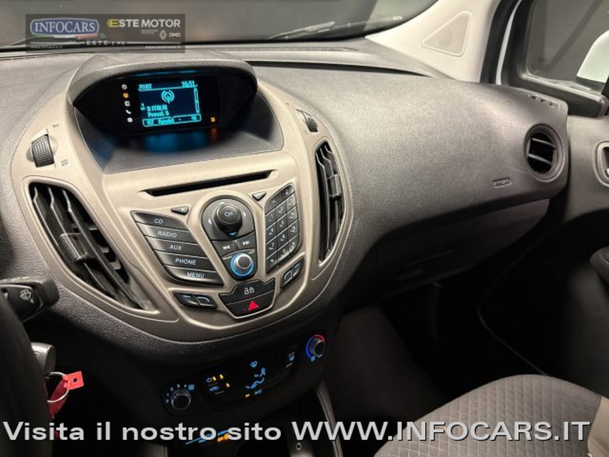 Ford Tourneo Courier 1.0 EcoBoost 100 CV Plus (16)