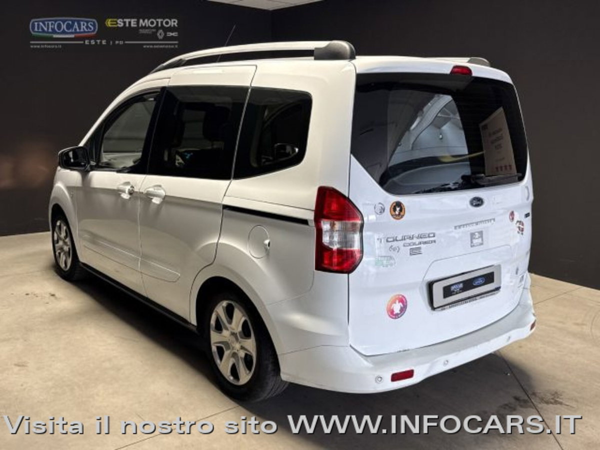 Ford Tourneo Courier 1.0 EcoBoost 100 CV Plus (2)