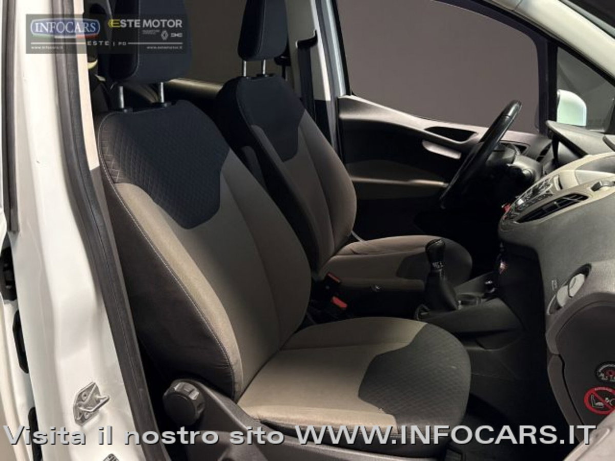 Ford Tourneo Courier 1.0 EcoBoost 100 CV Plus (6)