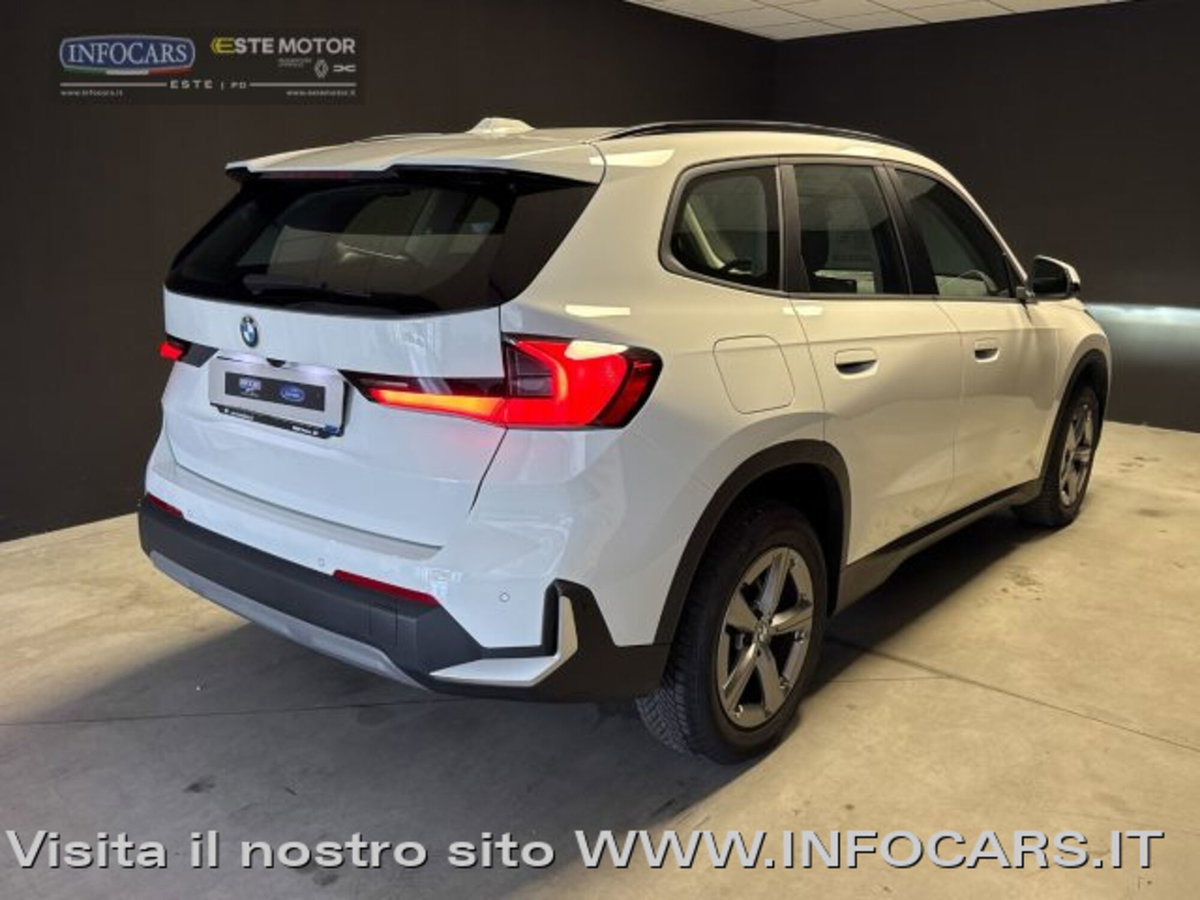 BMW X1 sDrive 18d Edition Essence (4)