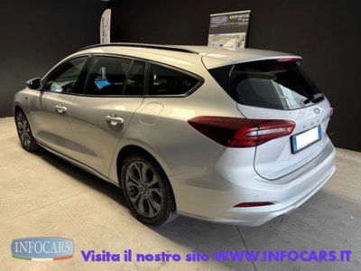 Ford Focus Station Wagon 1.0 EcoBoost Hybrid 155 CV SW ST-Line (2)