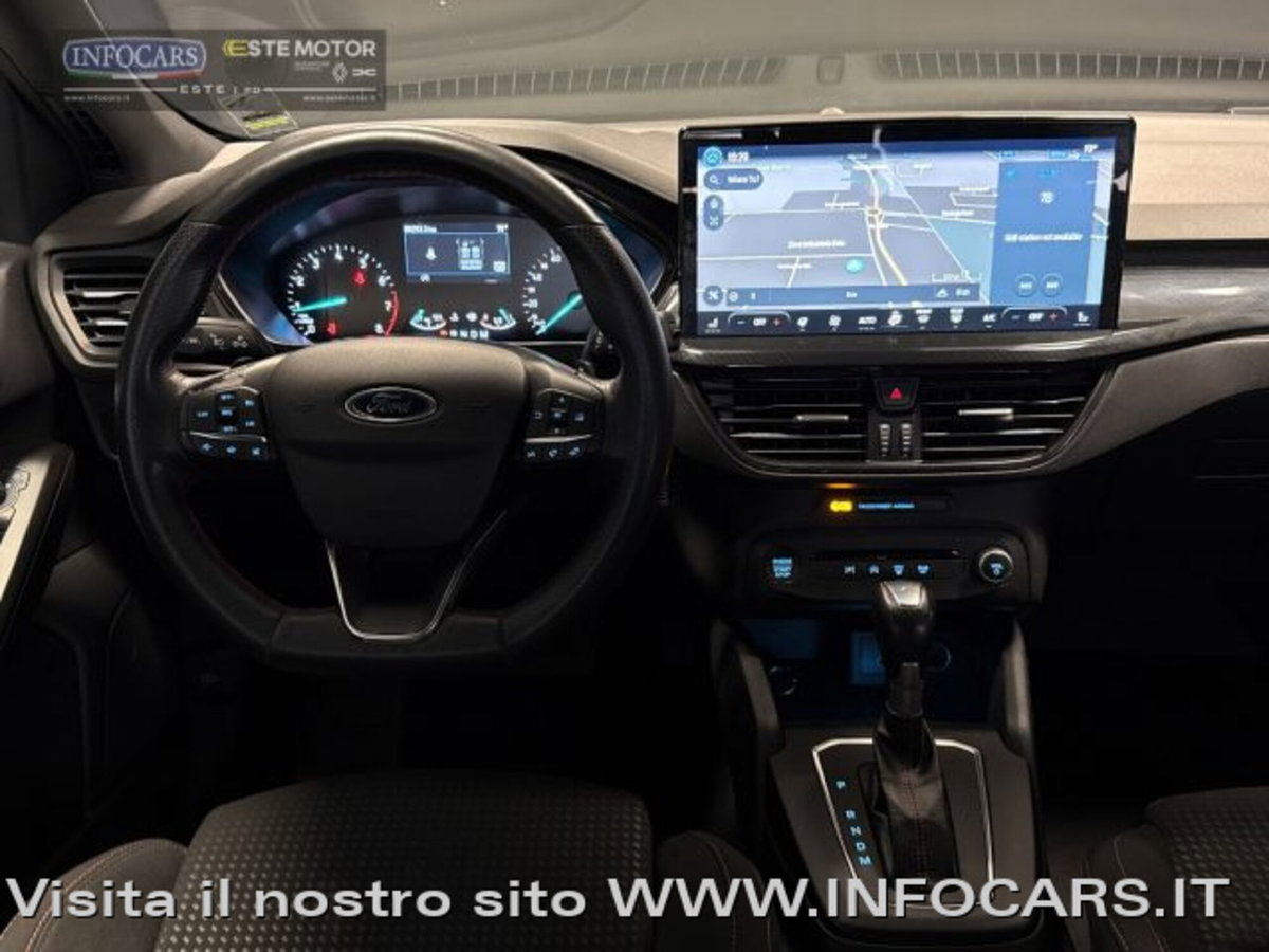 Ford Focus Station Wagon 1.0 EcoBoost Hybrid 155 CV SW ST-Line (10)