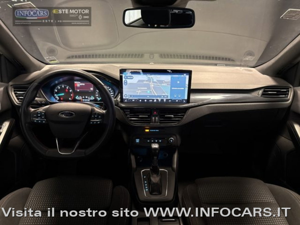 Ford Focus Station Wagon 1.0 EcoBoost Hybrid 155 CV SW ST-Line (11)