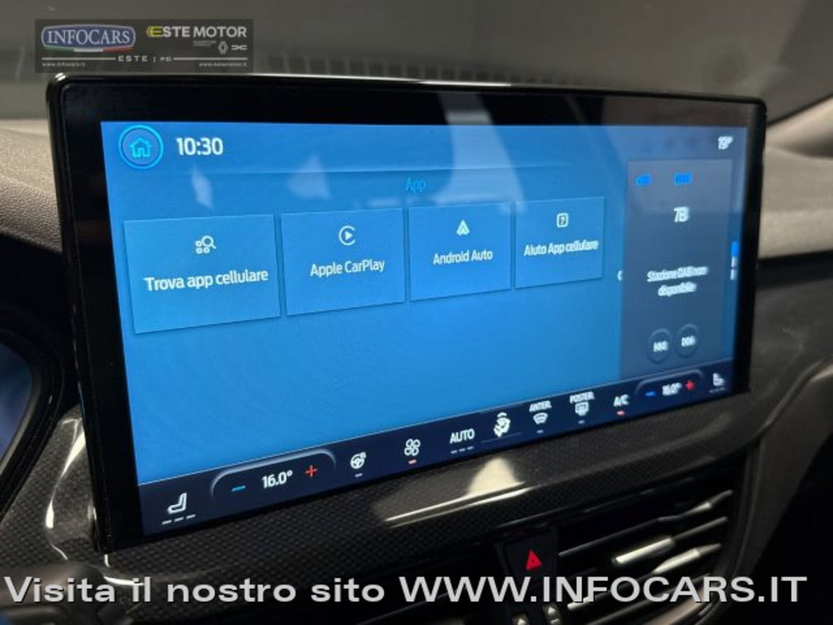 Ford Focus Station Wagon 1.0 EcoBoost Hybrid 155 CV SW ST-Line (17)