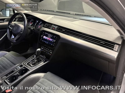 Volkswagen Passat Variant 1.5 TSI ACT DSG Business (12)