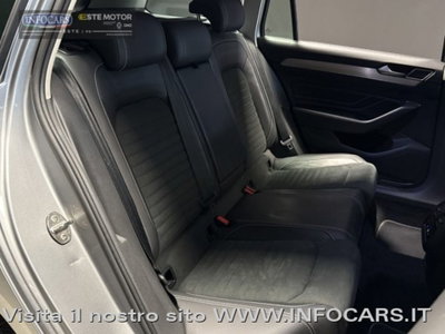 Volkswagen Passat Variant 1.5 TSI ACT DSG Business (8)