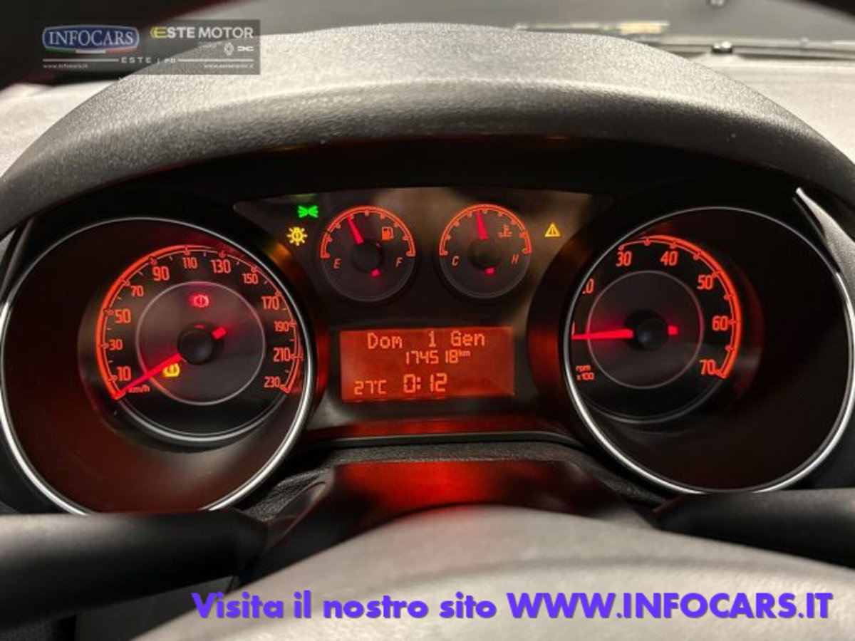 Fiat Punto 1.3 MJT II S&S 95 CV 5 porte Street (12)