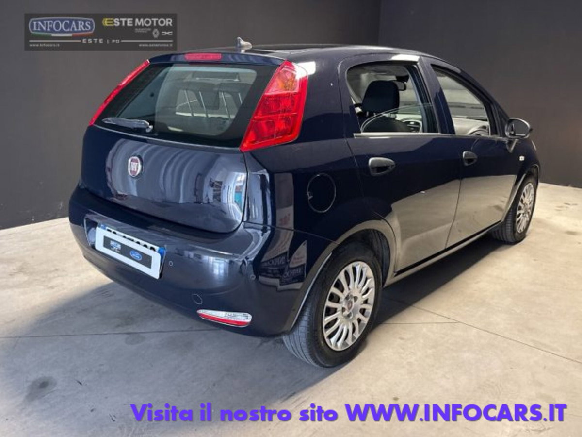 Fiat Punto 1.3 MJT II S&S 95 CV 5 porte Street (4)