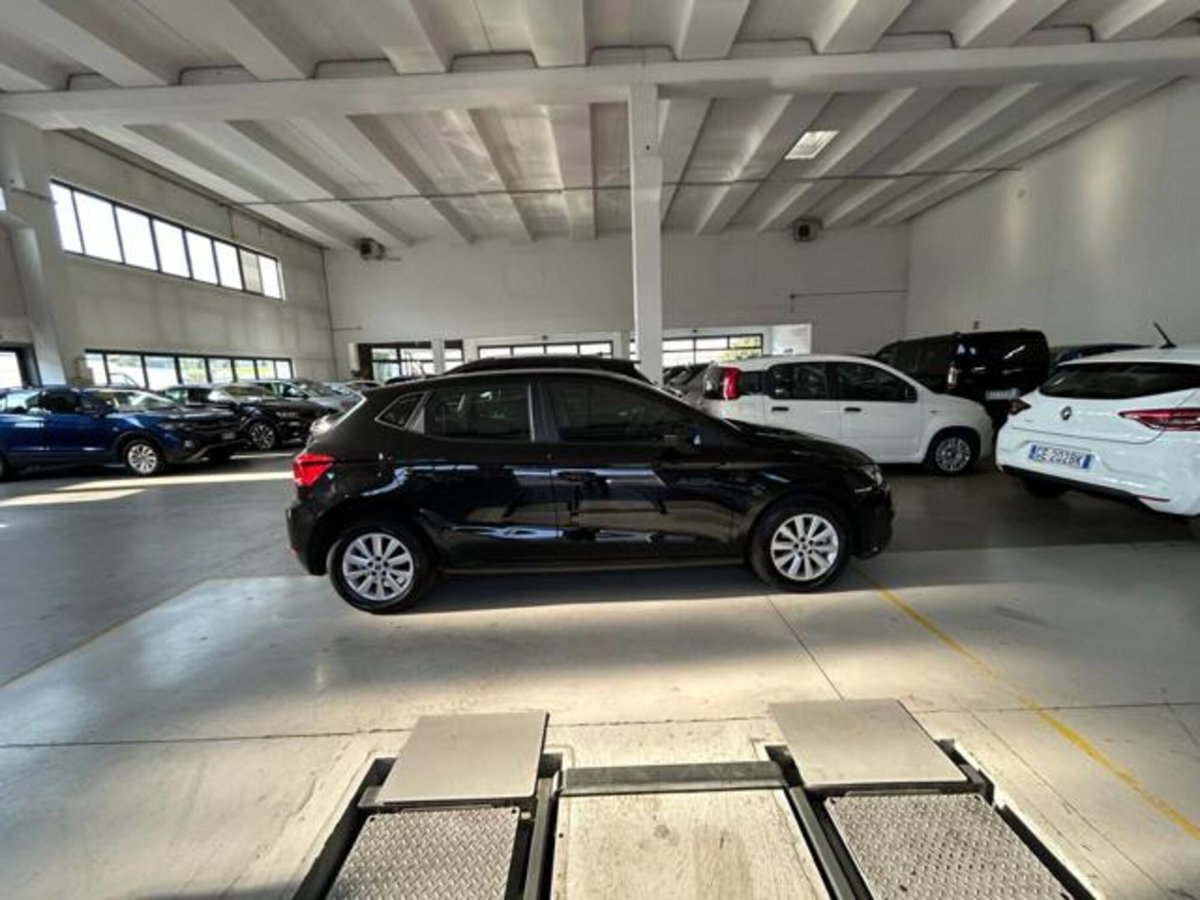 SEAT Ibiza 1.0 ecotsi Business 115cv (4)