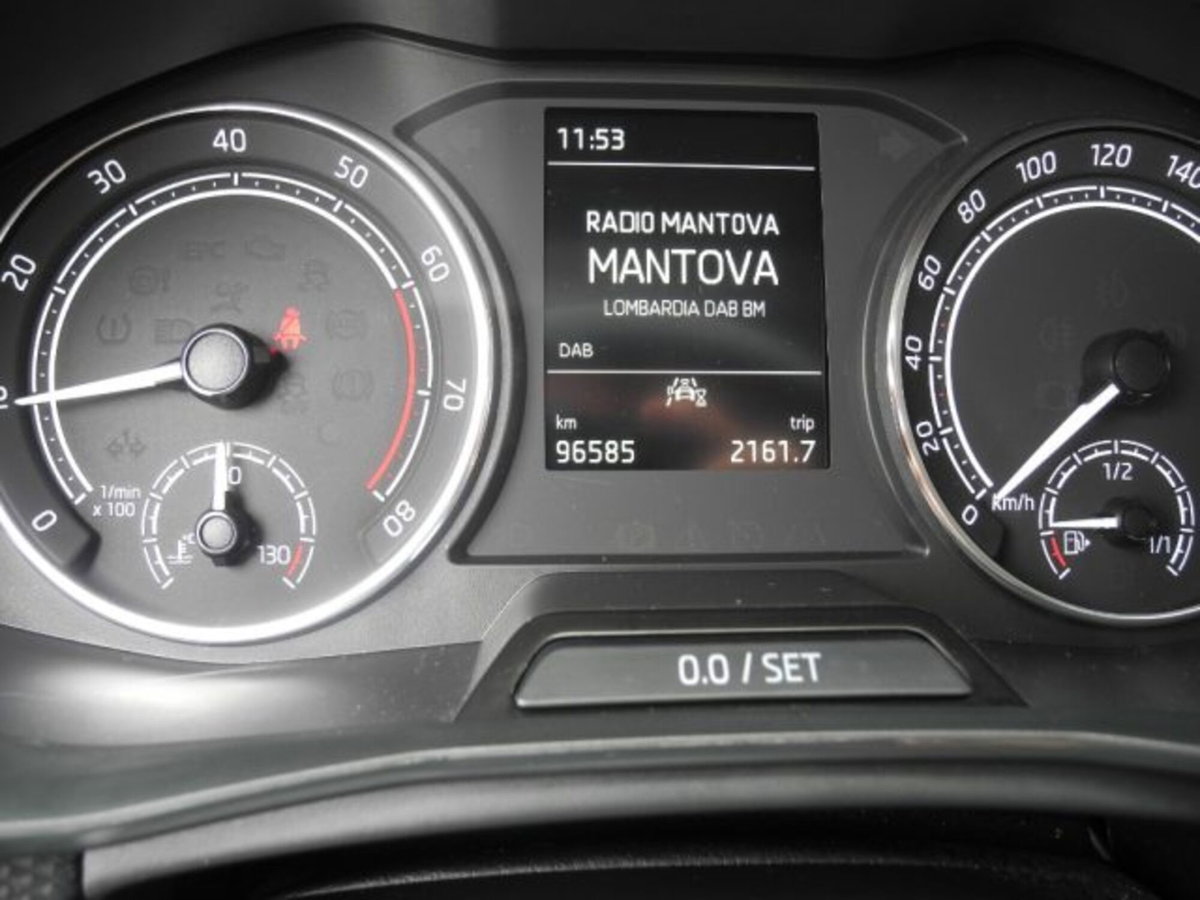 Skoda Kamiq 1.0 TSI 110 CV DSG Ambition (16)