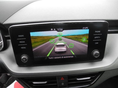 Skoda Kamiq 1.0 TSI 110 CV DSG Ambition (8)