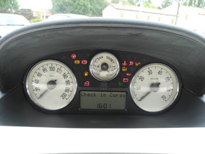 Lancia Ypsilon Multijet 16V Platino (17)