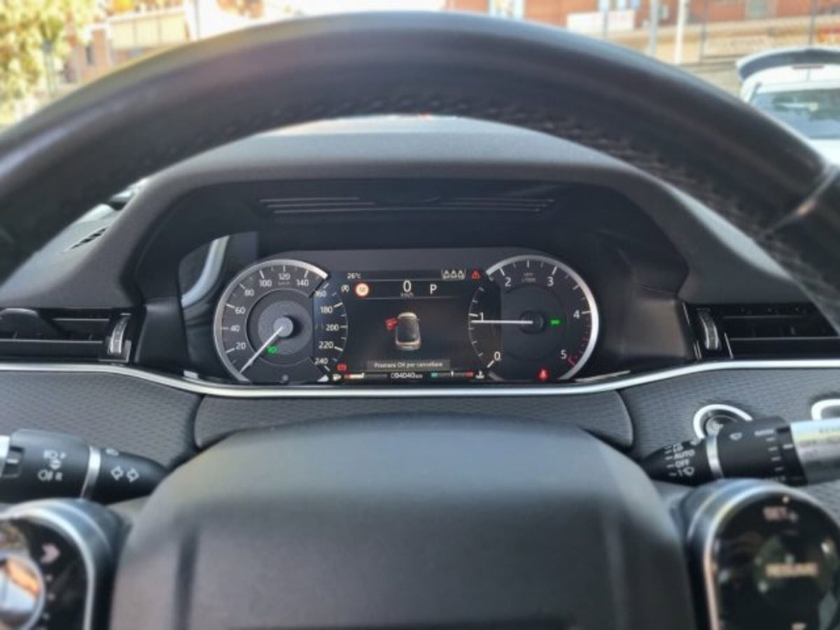 Land Rover Range Rover Evoque 2.0D I4-L.Flw 150 CV AWD Auto S (20)
