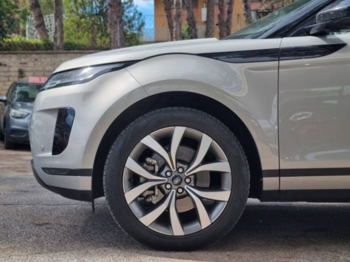 Land Rover Range Rover Evoque 2.0D I4 163 CV AWD Auto SE (7)