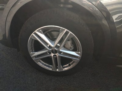 Audi Q5 40 TDI 204 CV quattro S tronic S line plus (9)
