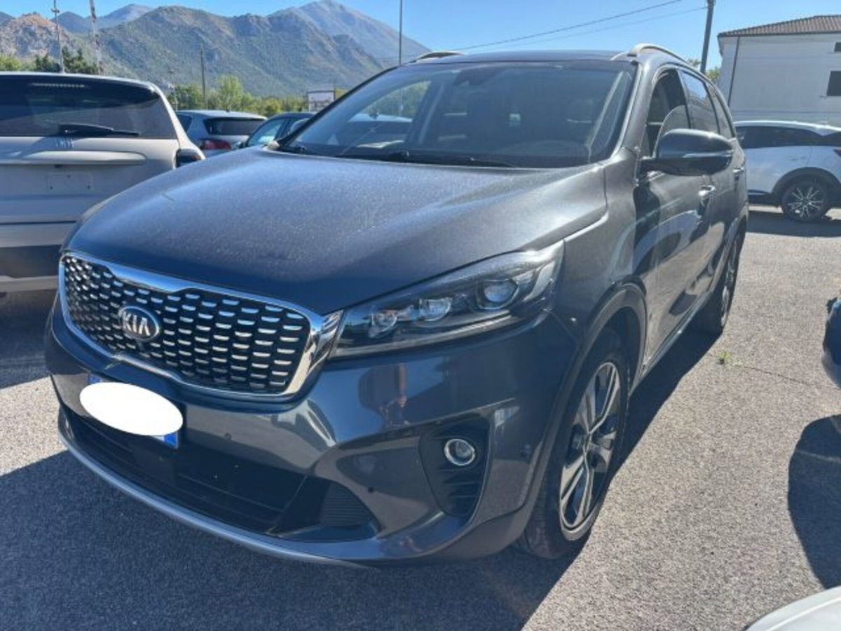 Kia Sorento 2.2 CRDi AT8 AWD GT Line (2)