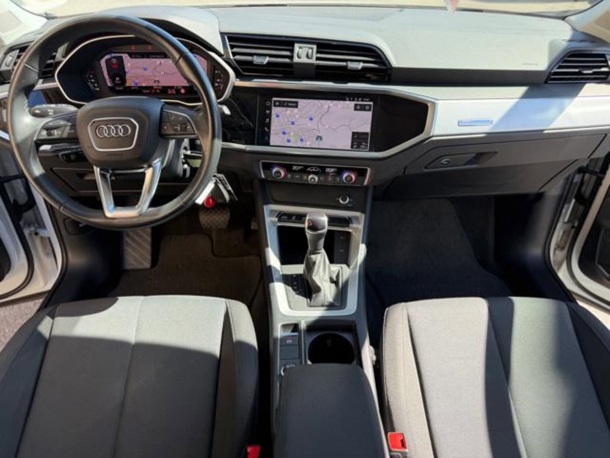 Audi Q3 Sportback 35 TDI quattro S tronic Business Plus (10)