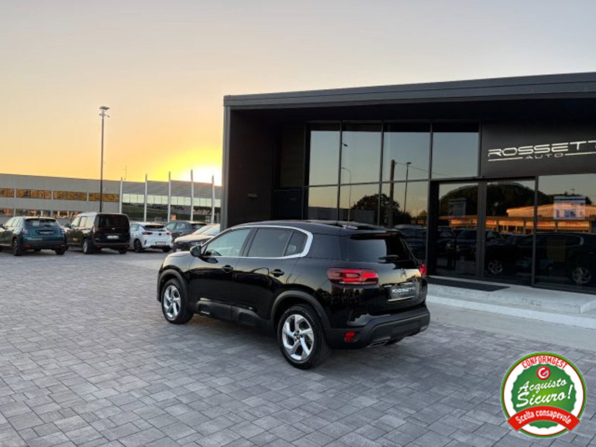 Citroen C5 Aircross 1.2 hybrid Plus 136cv e-dcs6 (9)