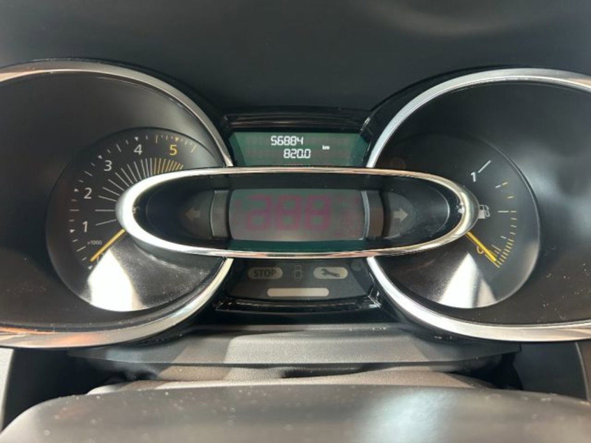 Renault Clio 1.5 dCi 8V 75CV 5 porte Live (13)