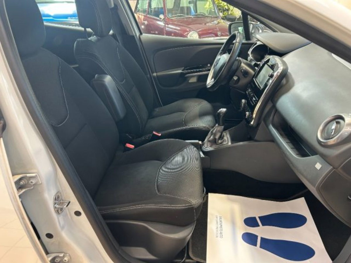 Renault Clio 1.5 dCi 8V 75CV 5 porte Live (9)