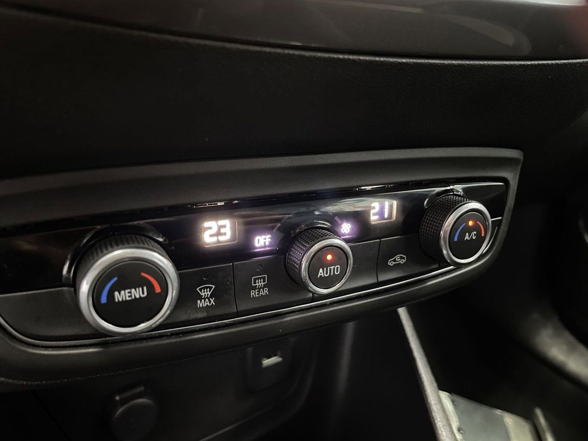 Opel Crossland X 1.5 ECOTEC D 102 CV Start&Stop Innovation (11)