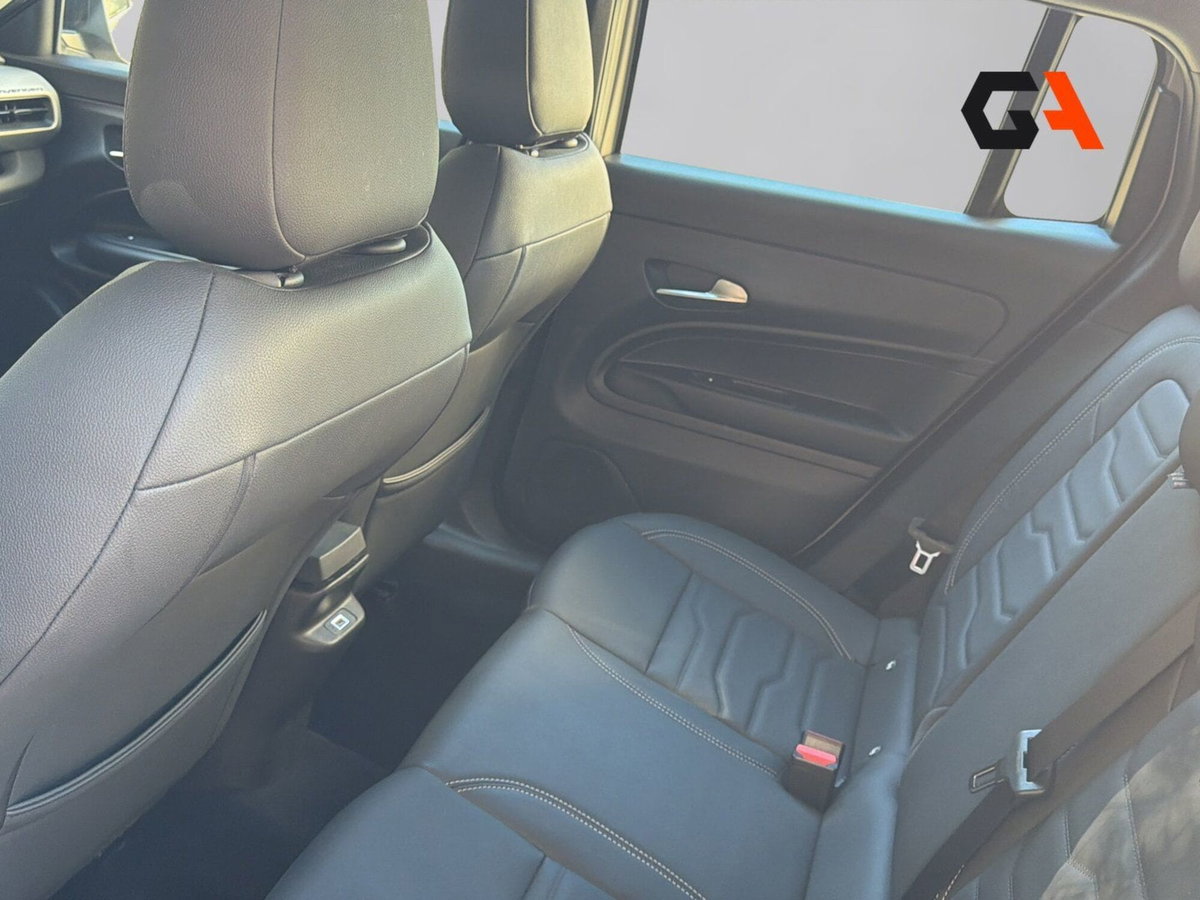 Jeep Avenger 1.2 turbo Altitude fwd 100cv (16)