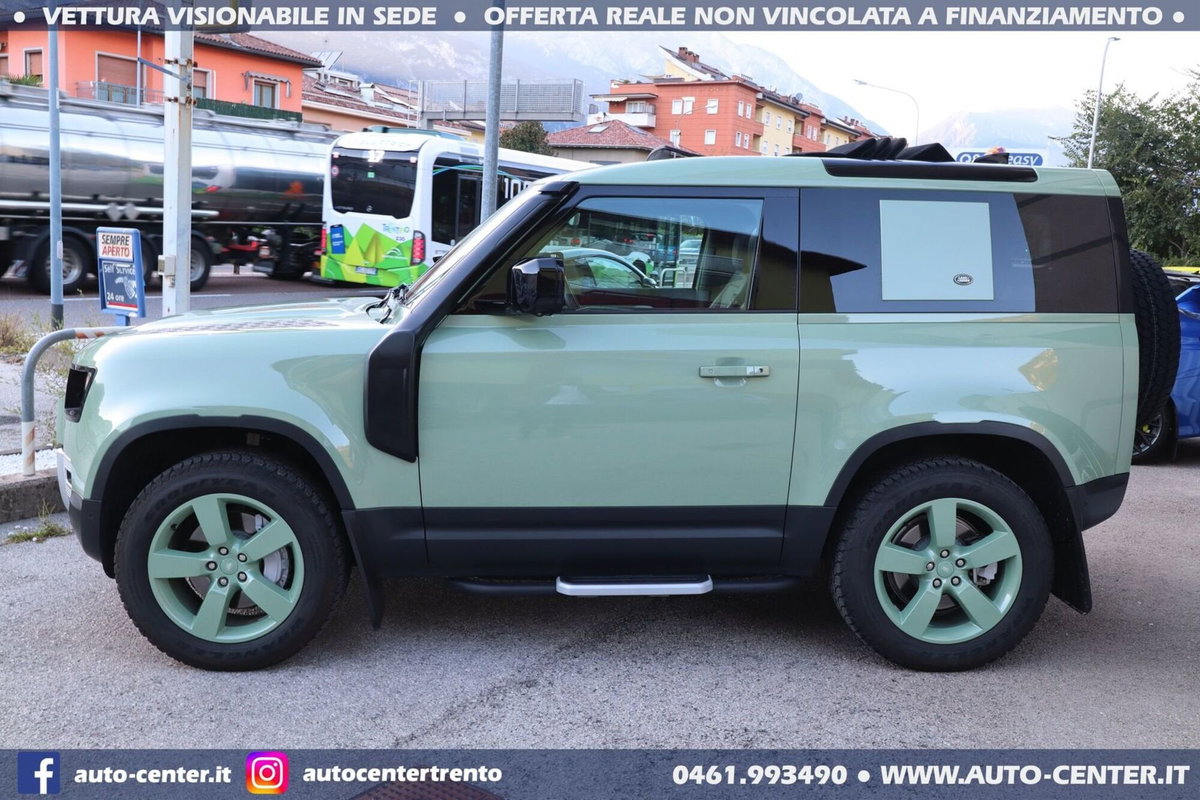 Land Rover Defender 90 3.0D I6 300 CV AWD Auto 75th Limited Edition (7)