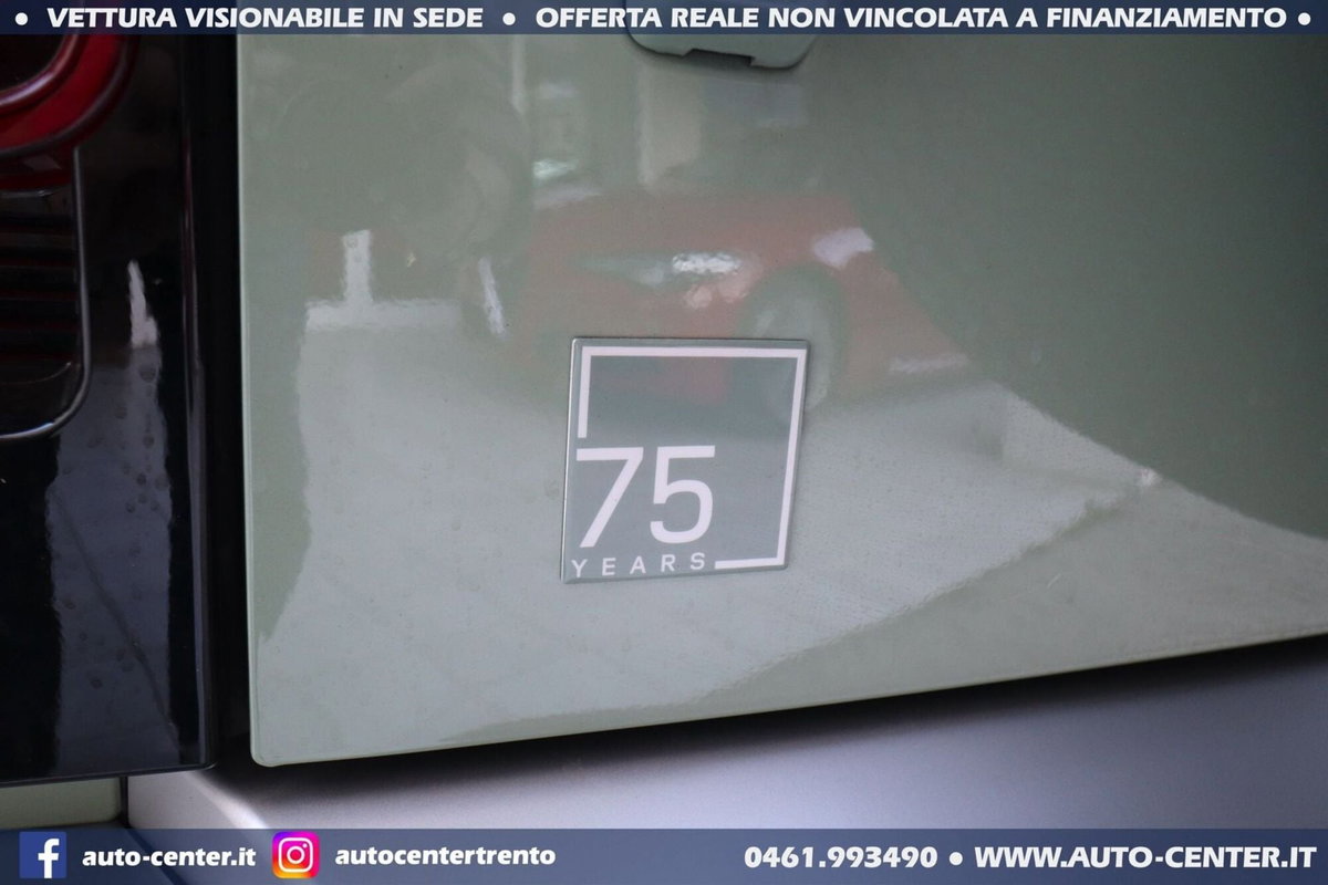 Land Rover Defender 90 3.0D I6 300 CV AWD Auto 75th Limited Edition (9)