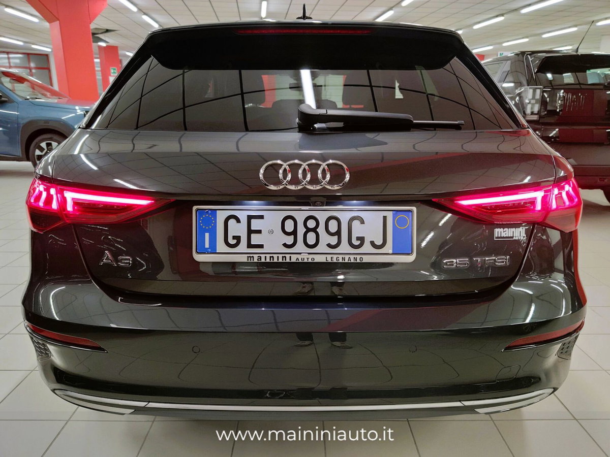 Audi A3 Sportback 35 TFSI S tronic Business (5)