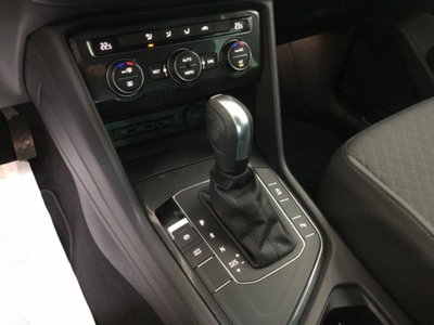 Volkswagen Tiguan 2.0 TDI 150 CV SCR DSG 4MOTION Elegance (11)