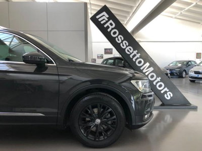 Volkswagen Tiguan 2.0 TDI 150 CV SCR DSG 4MOTION Elegance (19)