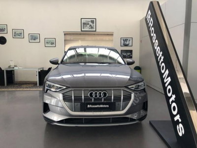 Audi SQ6 e-tron quattro 517cv (2)