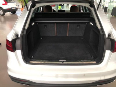 Audi A4 Avant 30 2.0 tdi mhev Business Advanced 136cv s-tronic (6)