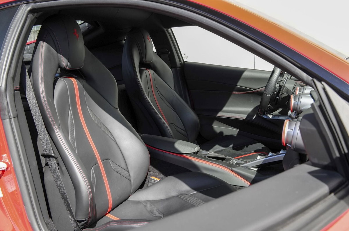 Ferrari 812 Coupé 812 Superfast (10)