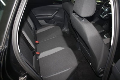 Volkswagen Polo 1.0 Life 80cv (8)