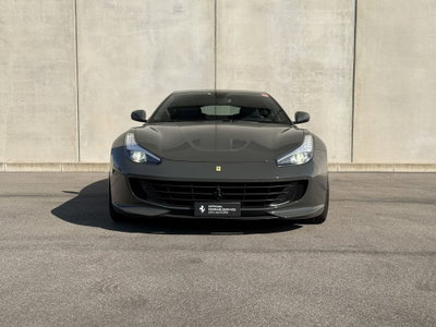 Ferrari GTC4Lusso Coupé GTC4Lusso T (2)