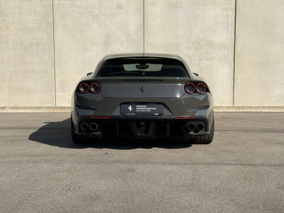 Ferrari GTC4Lusso Coupé GTC4Lusso T (5)